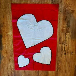 Heart Design Garden Flag, Red with White Hearts